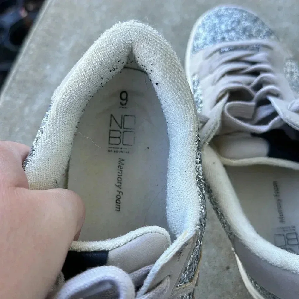 Not Boundaries Memory Foam Sparkle Shoe Size 9